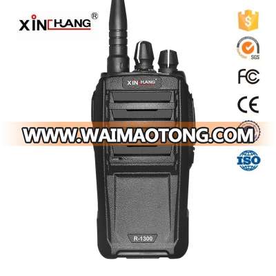 Xinchuang Professional Handheld UHF High Power 8W Walkie Talkie