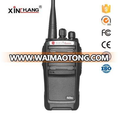 Xinchuang CE Approval Professional UHF 7W Handheld Walkie Talkie 10KM PTT